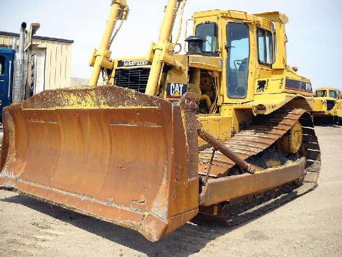 Dozers/tracks Caterpillar D7H