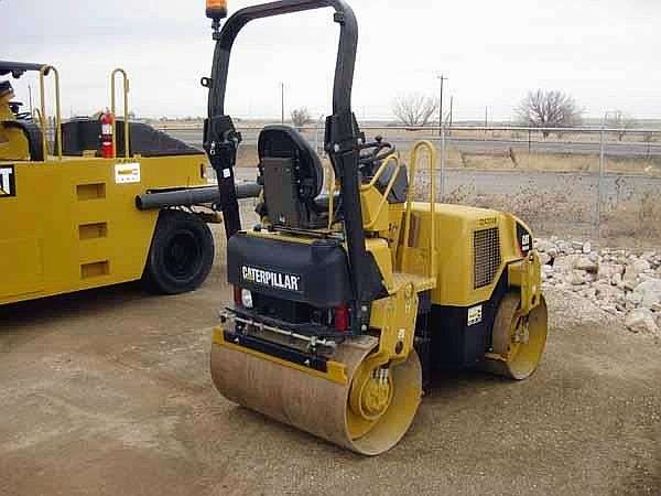 Compactadora Vibratoria Caterpillar CB-224E  de bajo costo Ref.: 1307567204466053 No. 4