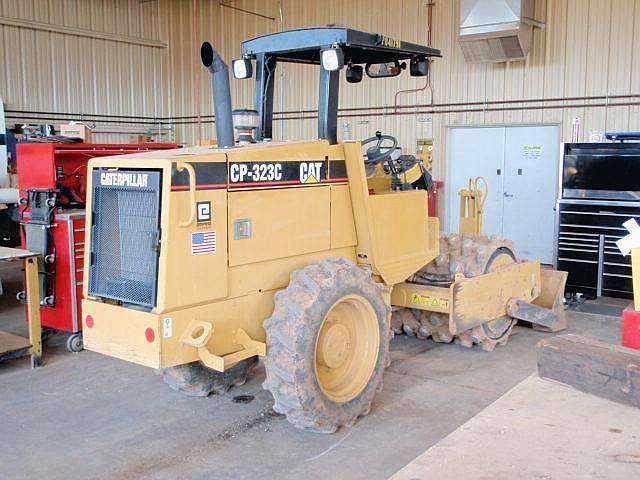 Compactadora Vibratoria Caterpillar CP-323C  seminueva Ref.: 1307725836522862 No. 3