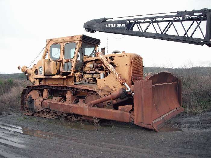 Dozers/tracks Caterpillar D9H