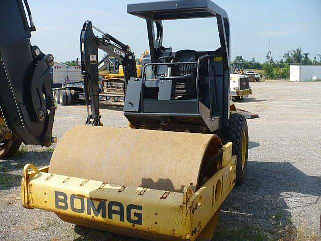 Compactadora Vibratoria Bomag BW177D  importada en buenas condici Ref.: 1311368923707613 No. 3