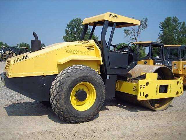 Compactadora Vibratoria Bomag BW210PD-6