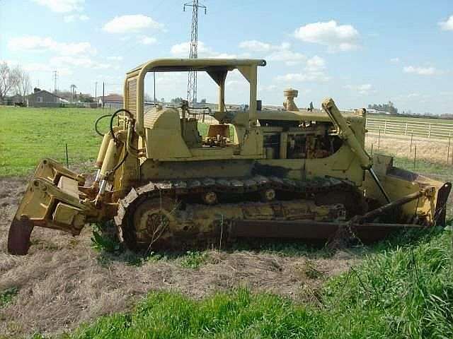 Dozers/tracks Caterpillar D8H