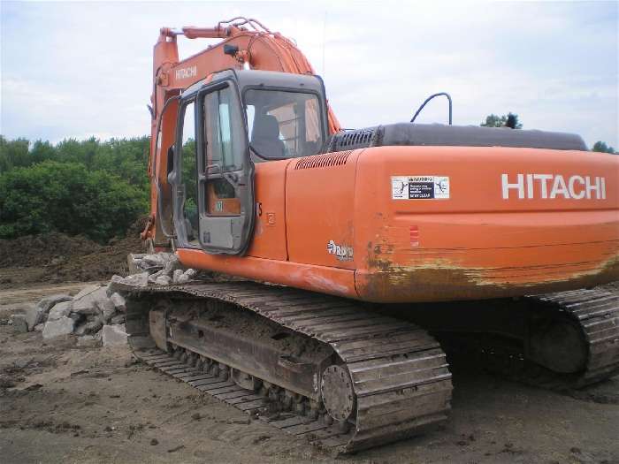 Excavadoras Hidraulicas Hitachi ZX200  de segunda mano a la venta Ref.: 1315941347334528 No. 2