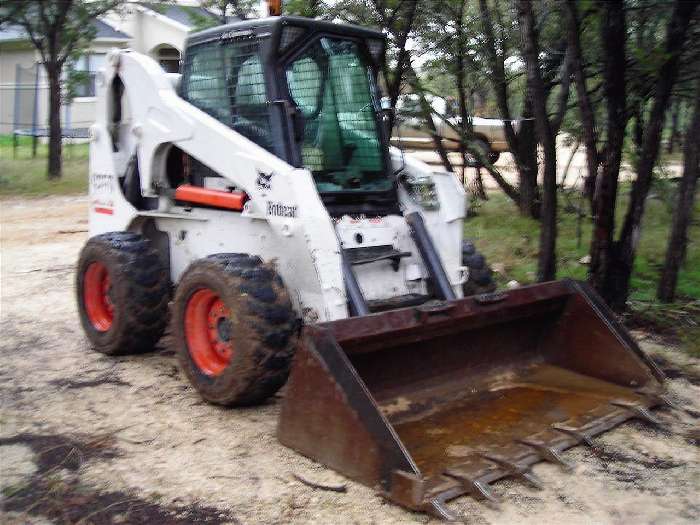 Minicargadores Bobcat S250  seminueva en perfecto estado Ref.: 1317256054132436 No. 3