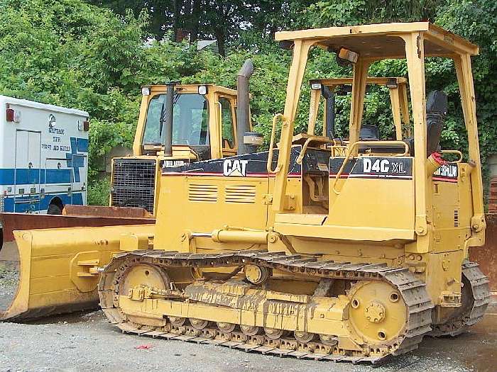 Tractores Sobre Orugas Caterpillar D4C  de importacion a la venta Ref.: 1319128969826038 No. 4