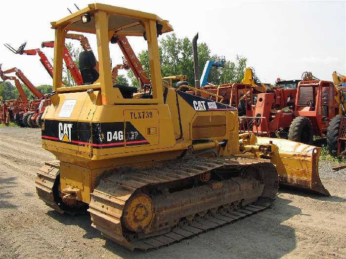 Tractores Sobre Orugas Caterpillar D4G  seminueva en venta Ref.: 1319469980874102 No. 2