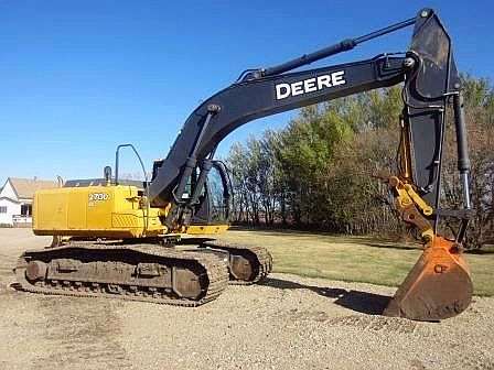 Excavadoras Hidraulicas Deere 270D LC  de segunda mano en venta Ref.: 1319666037387864 No. 3