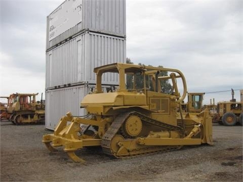 Dozers/tracks Caterpillar D6H