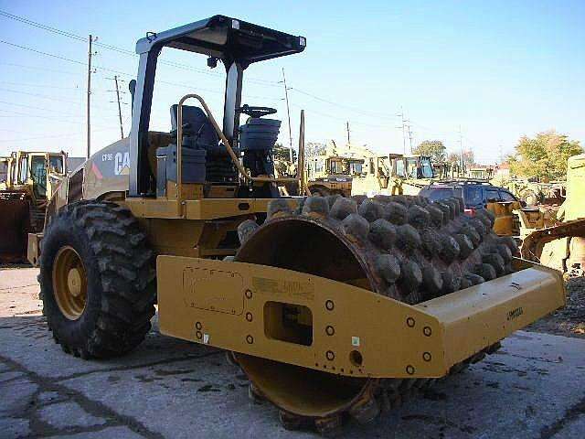 Compactadoras Suelos Y Rellenos Caterpillar CP56