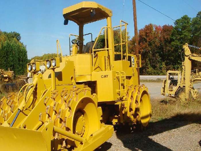 Compactadoras Suelos Y Rellenos Caterpillar 815B  usada en buen e Ref.: 1320428563801220 No. 2