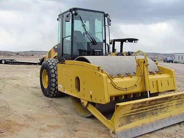 Compactadoras Suelos Y Rellenos Caterpillar CS64  en optimas cond Ref.: 1320439231092969 No. 2