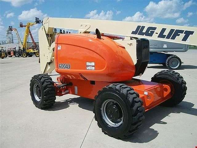 Lift Jlg 600AJ