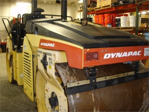 Compactadora Vibratoria Dynapac CC422VHF  usada de importacion Ref.: 1322073690022876 No. 3