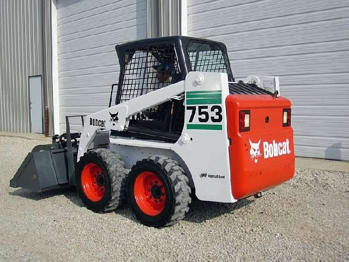 Minicargadores Bobcat 753G  seminueva en venta Ref.: 1322177442484081 No. 4