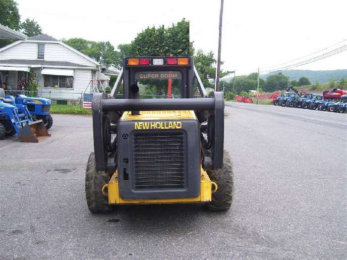 Minicargadores New Holland LS185B  seminueva Ref.: 1322766440273819 No. 2