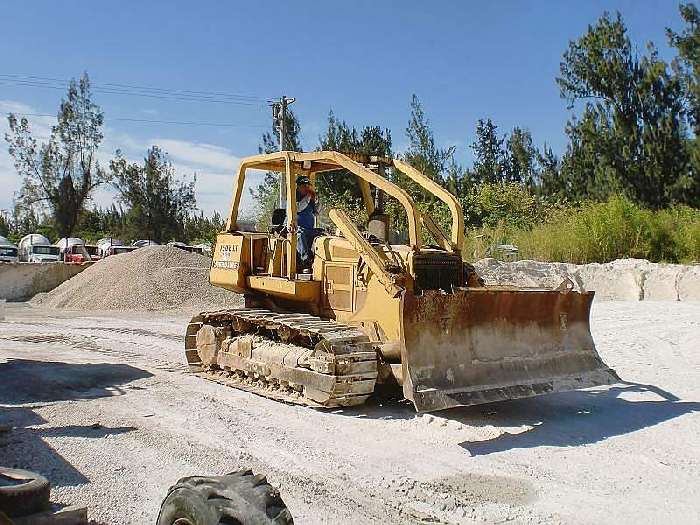 Dozers/tracks Deere 750B