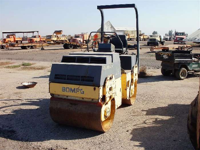 Compactadora Vibratoria Bomag BW100  en buenas condiciones Ref.: 1325029088269080 No. 2