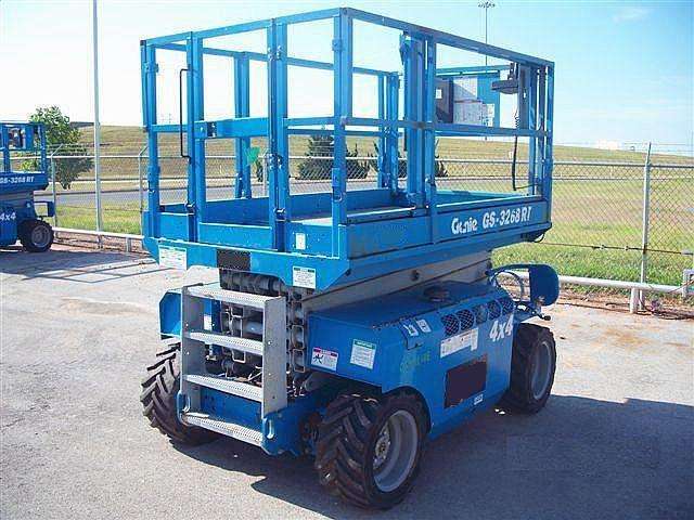 Plataforma Tipo Tijera Genie GS3268  de importacion a la venta Ref.: 1325531488262229 No. 2