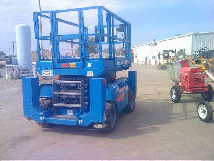 Plataforma Tipo Tijera Genie GS3268  de bajo costo Ref.: 1325614667211983 No. 2