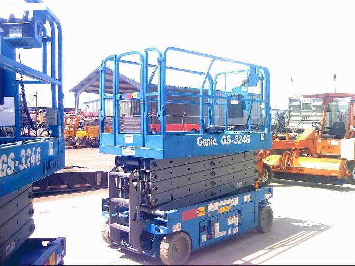 Scissor Lift Genie GS3246