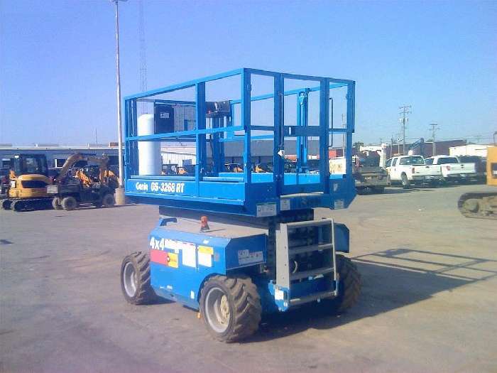 Scissor Lift Genie GS3268