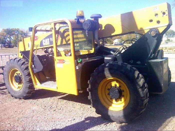 Telehandler Caterpillar TL642