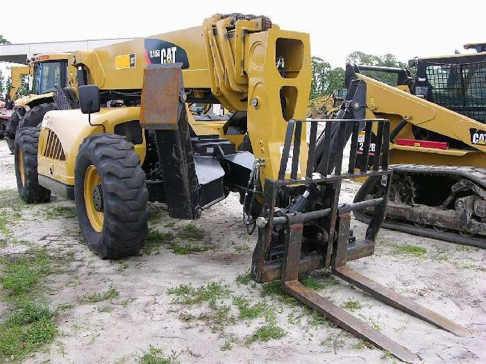 Telehandler Caterpillar TL1055