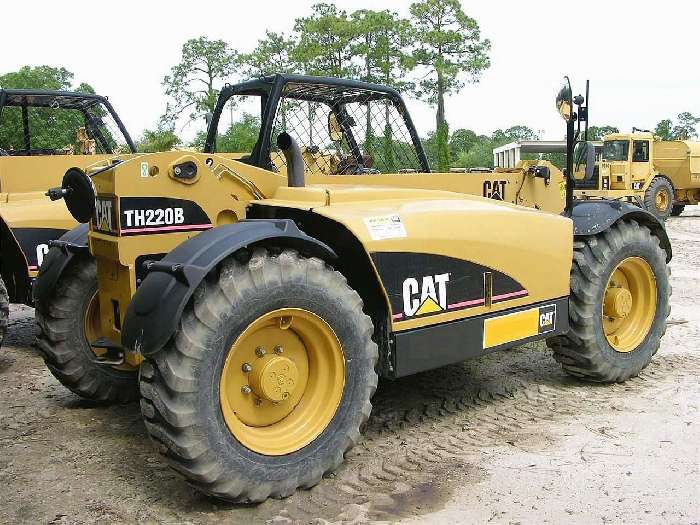 Montacargas Caterpillar TH220B  en optimas condiciones Ref.: 1326221252651497 No. 2