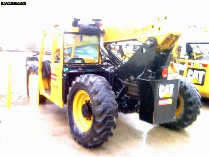 Telehandler Caterpillar TL642