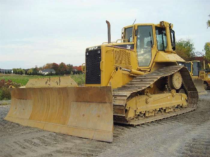 Dozers/tracks Caterpillar D6N