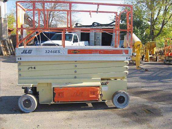 Scissor Lift Jlg 3246ES