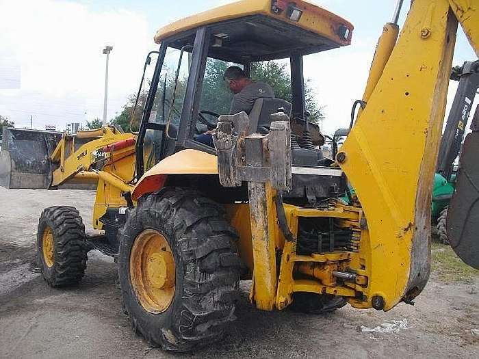 Backhoe Loaders Jcb 214E