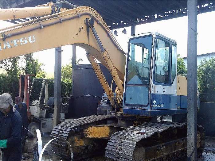 Hydraulic Excavator Komatsu PC200