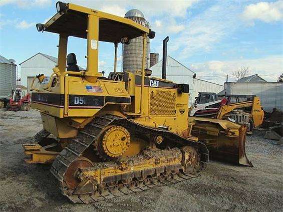 Tractores Sobre Orugas Caterpillar D5M  de importacion a la venta Ref.: 1330480686170232 No. 4