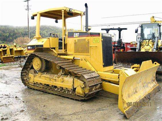 Tractores Sobre Orugas Caterpillar D5M  de segunda mano en venta Ref.: 1330555171615692 No. 3