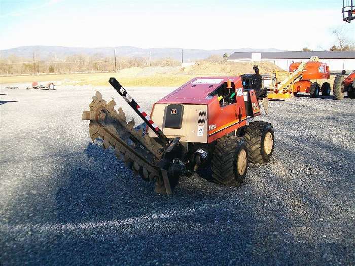 Zanjadora Ditch Witch 410SX  seminueva en venta Ref.: 1332979858782281 No. 2