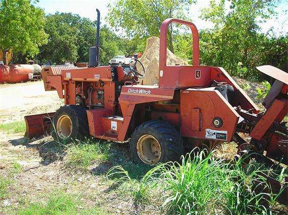 Zanjadora Ditch Witch 6510