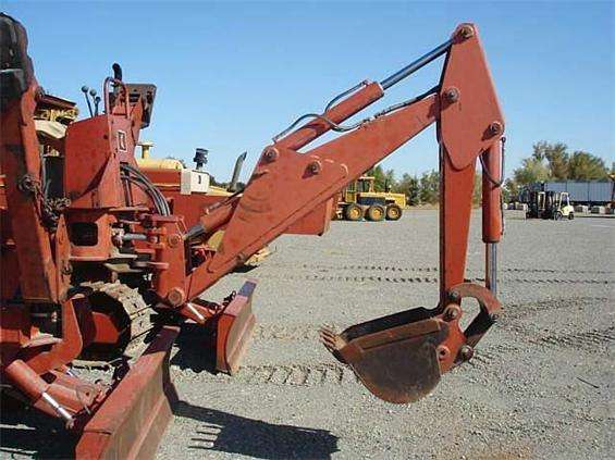 Zanjadora Ditch Witch R100  en buenas condiciones Ref.: 1334011087858181 No. 3