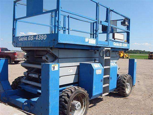 Plataforma Tipo Tijera Genie GS4390  de importacion a la venta Ref.: 1334162849076538 No. 4