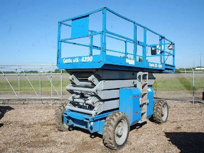 Scissor Lift Genie GS4390