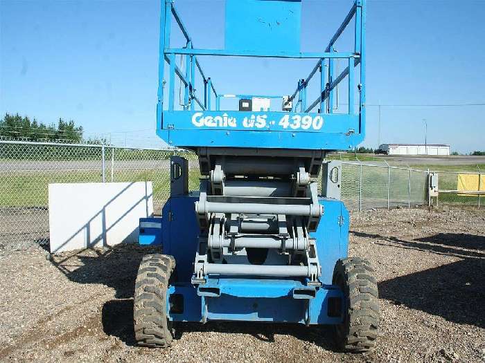 Plataforma Tipo Tijera Genie GS4390  seminueva en venta Ref.: 1334185979982475 No. 3