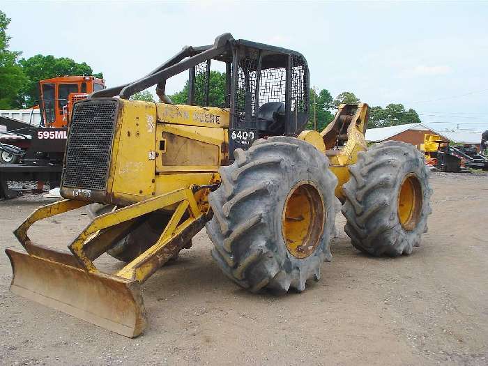 Forestales Maquinas Deere 640D