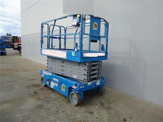 Plataforma Tipo Tijera Genie GS3246  importada a bajo costo Ref.: 1334857897750539 No. 2