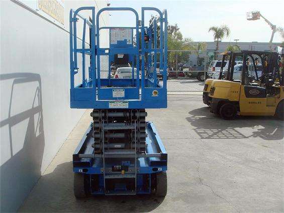 Scissor Lift Genie GS3246