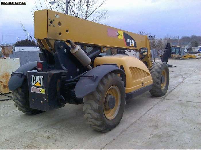 Manipulador Telescopico Caterpillar TL943  usada de importacion Ref.: 1335826623890015 No. 4