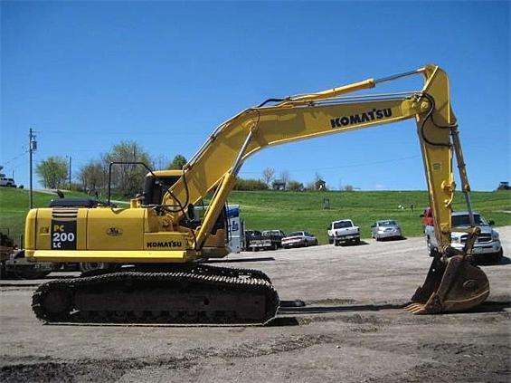 Excavadoras Hidraulicas Komatsu PC200  en venta, usada Ref.: 1336517136726216 No. 3