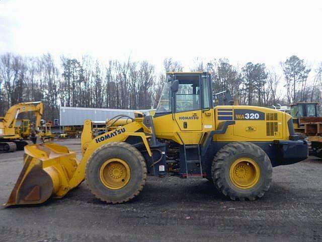 Cargadoras Sobre Ruedas Komatsu WA320