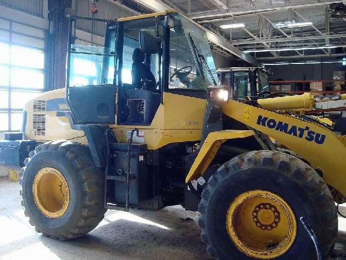 Cargadoras Sobre Ruedas Komatsu WA250  seminueva en venta Ref.: 1337186752595381 No. 2