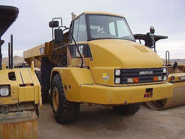 Off Road Truck Caterpillar 725